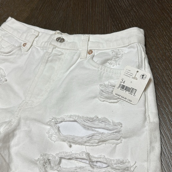 Free People We The Free Optic White Distressed 4” Shorts,‎ Women’s Size 24 - Picture 3 of 14